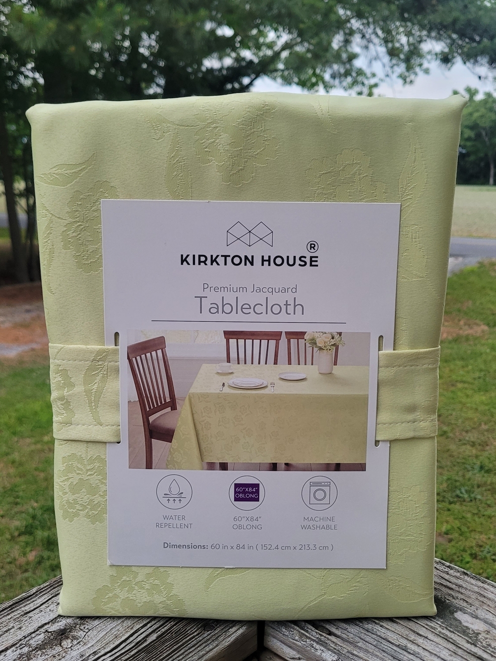 Kirkton House Premium Jacquard Tablecloth — Light Green